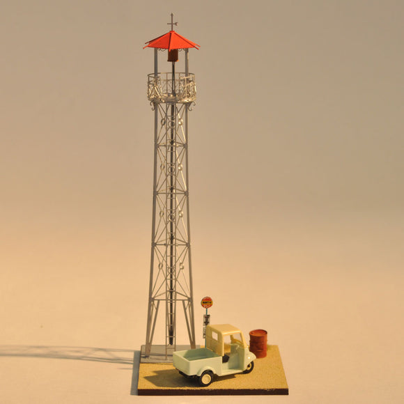 Torre de vigilancia contra incendios de tres patas, techo rojo: Toshio Ito, pintado 1:87