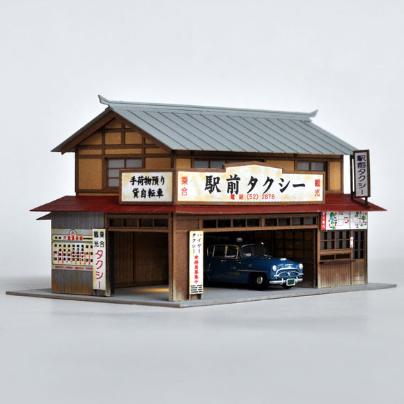 Station Taxi with Taxi : Toshio Itoh Pre-painted HO (1:80)