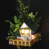 Tree House Line #10 "Hot Pepper Train and Green Tree House" : Yoshiaki Ishikawa - painted 1:150 size