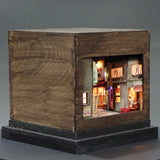 90mm cube miniature "Yumebei Yokocho - Tokumori 3" : Taro - painted, Non-scale